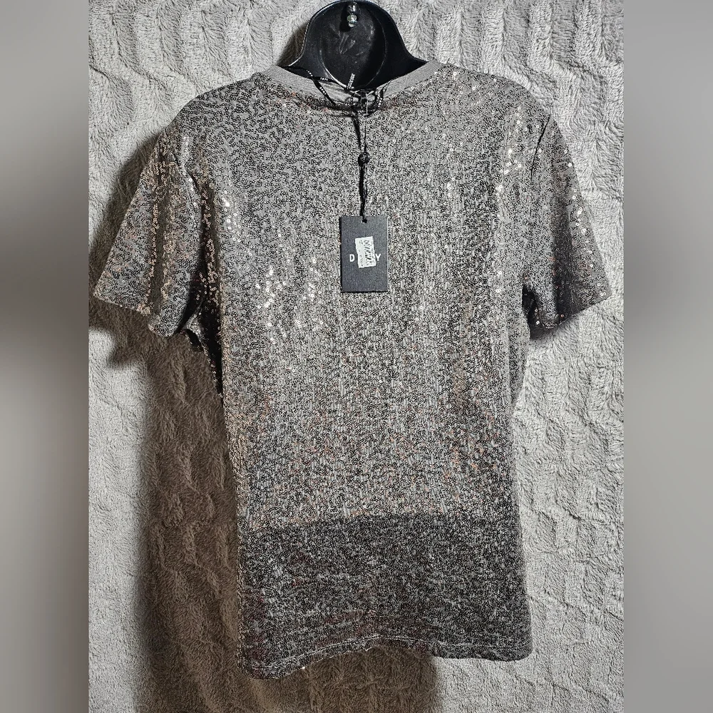 NWT DKNY Gray Scoop Neck Sequin T Shirt Large - Picture 3 of 7